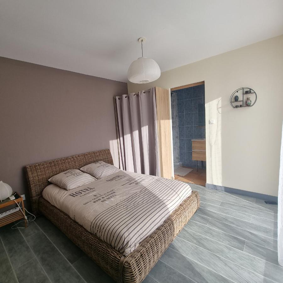 Chambre Avec Piscine Partagee Marcorignan Exterior foto